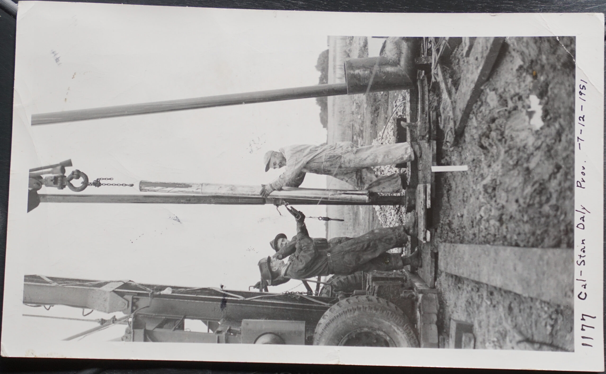 cal-stan-daly-oil-rig-work – Virden Oil and Gas Museum